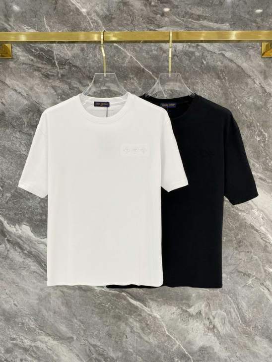 Picture of Louis Vuitton T Shirts Short _SKULVS-2XLomtr137799
